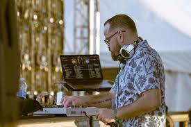 DJ Lin returns with the ultimate comeback set